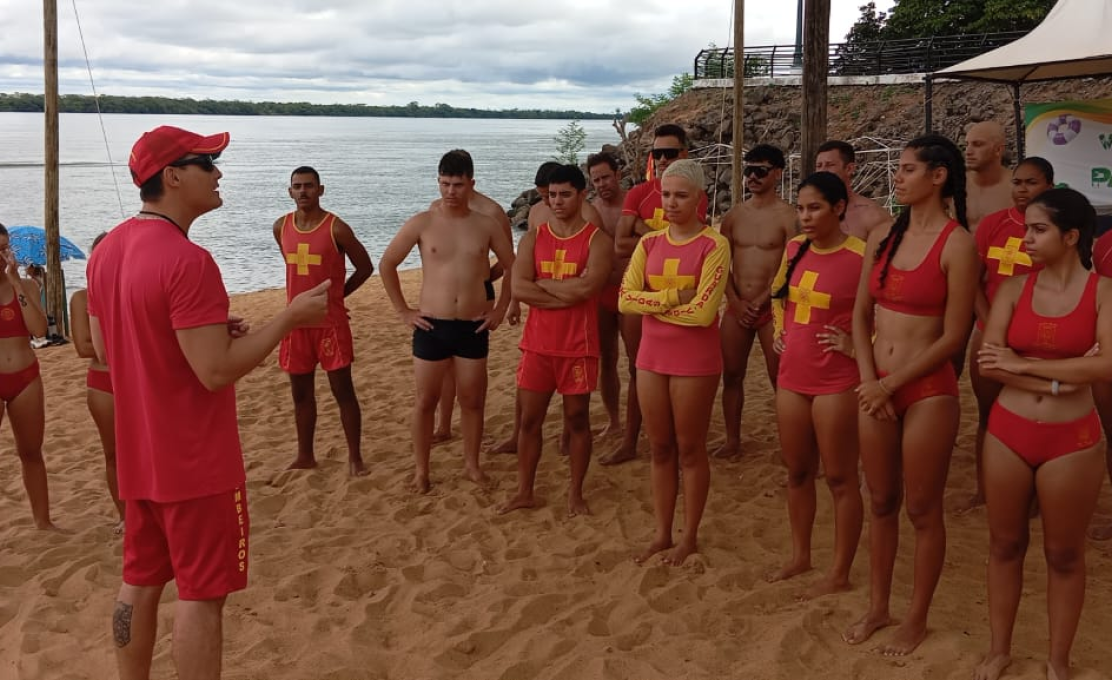 Troféu Elite e Travessia dos Veteranos movimentaram o Porto São José neste fim de semana
